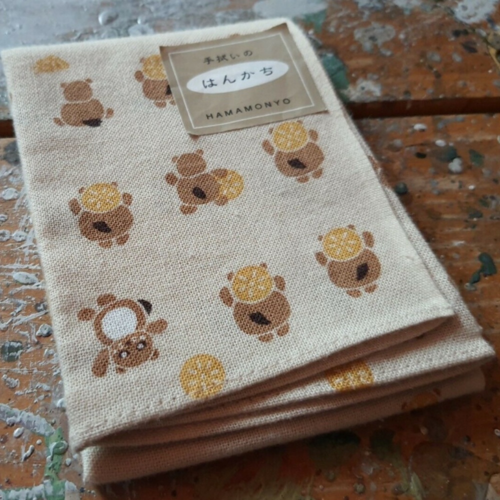 NEW WITH TAGS HAMAMONYO JAPANESE HAND TOWEL (Japanese Hand Towel 100% Cotton)